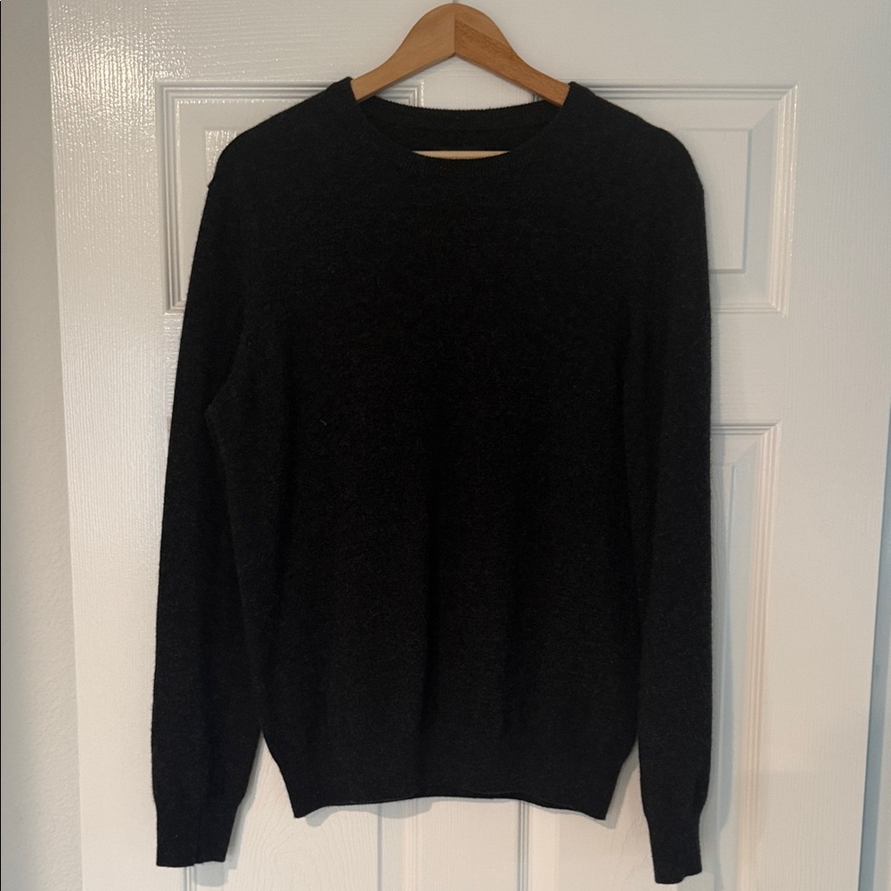 100% Italian cashmere Men's dark Grey Sweater